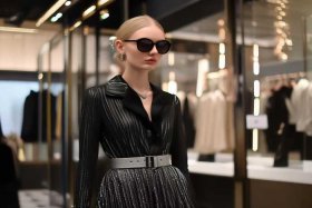 DIOR是什么牌子衣服，dior是什么牌子衣服价格