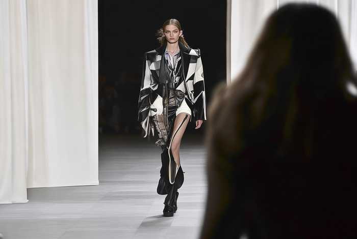 saint laurent官网小程序 - saint laurence官网