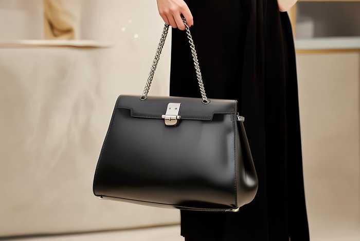 500左右的名牌包包（500左右的名牌包包有哪些）