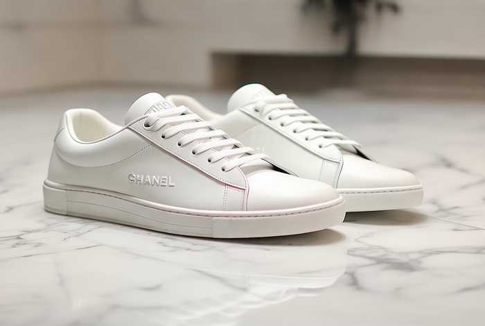 chanel女鞋小白鞋推荐；chanel小白鞋官方价格
