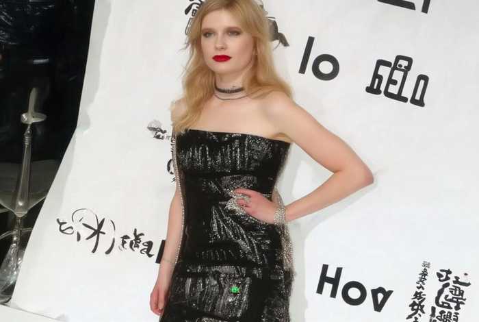 chanel香奈儿包包官网 chanel香奈儿包包官网在哪里