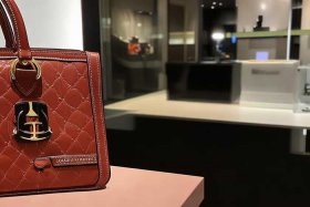 古驰包包官网女包价格 - 古驰官网女包价格查询