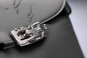 ysl niki包、ysl niki包 扣子难打开