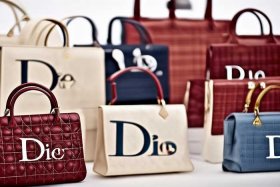 迪奥标志logo包包 迪奥包包标志logo有几种