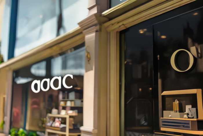 gucci是轻奢还是高奢有假的吗 gucci是轻奢还是高奢有假的吗知乎