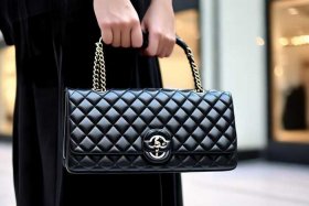chanel女包款式，chanel包包款式及价格