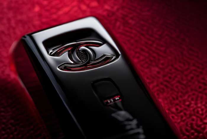 chanel口红批号在哪、chanel口红批号在哪里