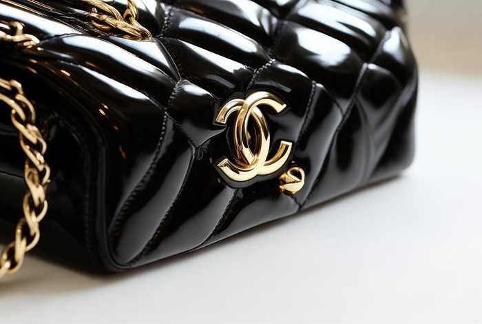 chanel包包一般多少钱，chanel包多少钱一个