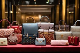 顶奢包包品牌都有什么；顶奢包包品牌都有什么牌子