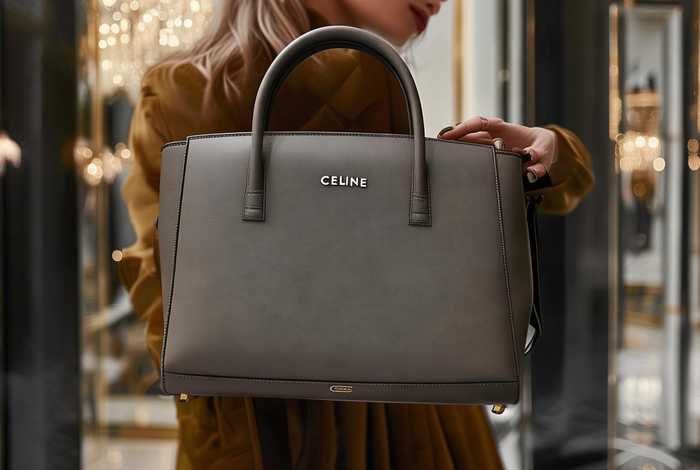 celine的包包算什么档次 celine包包属于什么档次