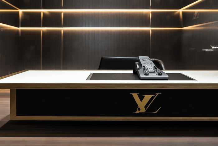 lv官方官网电话、lv 官方电话