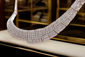 宝格丽项链多少钱（宝格丽项链多少钱全钻）