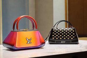 2025年lv新款女包图片；lv2020年新款包包图片