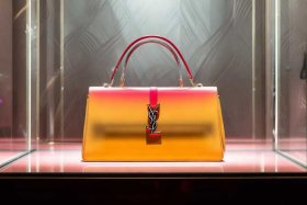 yslniki日本价格；ysl niki价格