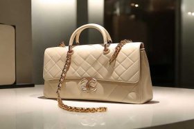 chanel包包官网入口、chanel包包官网入口价格