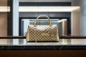 古驰官网旗舰店包包是正品吗 古驰官网旗舰店包包是正品吗多少钱