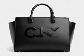 ck包包 官网（ck包包官网2019款）