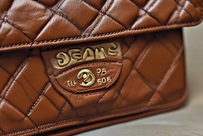 chanel查批号5826 chanel查批号5405