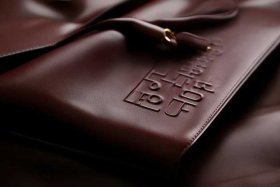 大牌女包图；大牌女包标志图片