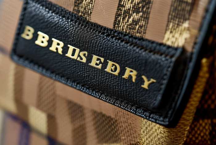 burberry logo真假（burberry logo真假辨别）