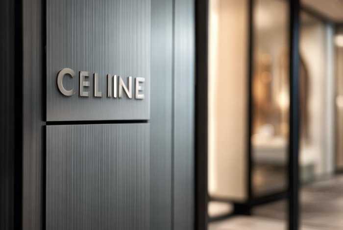 celine法国官网入口；Celine法国官网入口