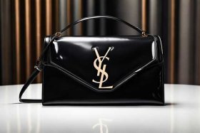 ysl圣罗兰官网包包；ysl圣罗兰中国官网包包