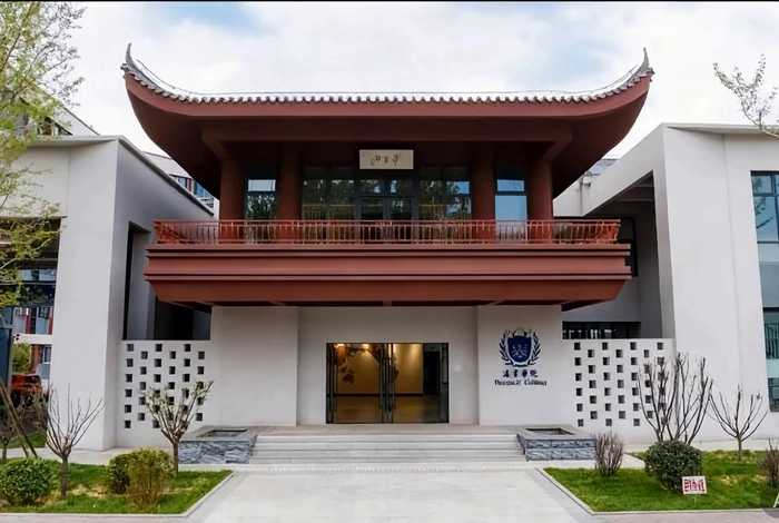 lv官方网女包正品，lv官网中国官方网女包