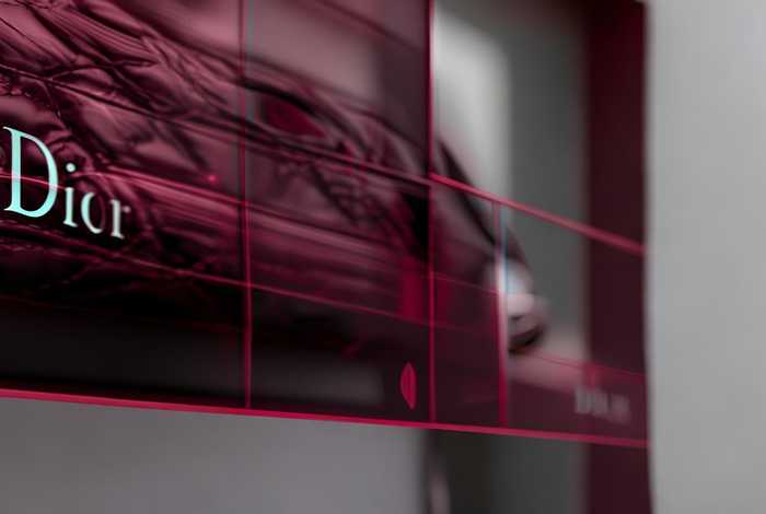 迪奥官方网站包包是正品吗，迪奥官方网站包包是正品吗知乎