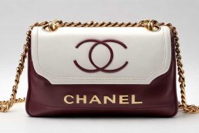 chanel官网中国官方网站包包、chanel官网中国官方网站包包是正品吗