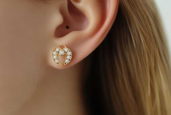 chanel方糖耳钉，chanel经典款耳钉