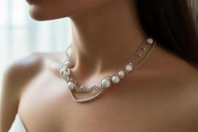 CHANEL项链款式；chanel项链款式
