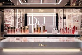 迪奥官方旗舰店正品官网（迪奥官方旗舰店官网化妆品）