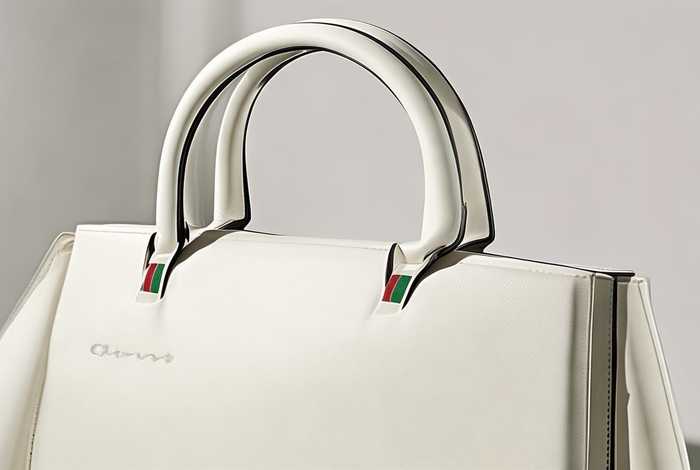 古驰GUCCI女包最新款；古驰gucci女包最新款白色