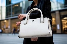 ck官方旗舰店；ck官方旗舰店女包