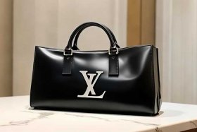 lv女包2022新款官网；lv女包官方网站2021新款