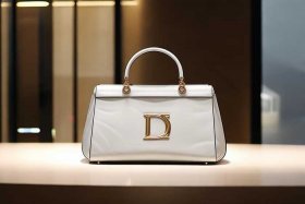 迪奥女包官网旗舰店、迪奥女包旗舰店官方网站