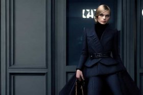 chanel服装广告、chanel广告海报