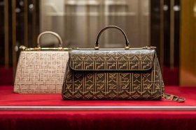 芬迪和lv哪个档次高；芬迪和lv哪个档次高一点