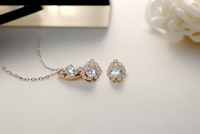 chanel 官网耳饰，chanel官网耳饰