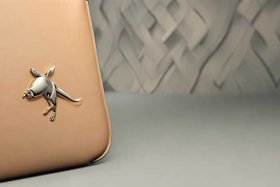 袋鼠品牌包包标志是什么牌子（袋鼠品牌包包标志是什么牌子图片）