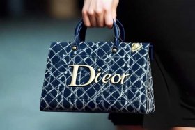 dior女包是什么牌子 - dior女包是什么牌子标志