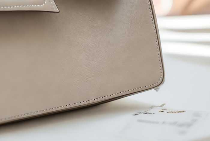 爱马仕包包最低多少钱，爱马仕包包最低多少钱一个