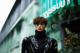 ysl中文名叫杨树林吗 ysl中文名叫杨树林吗是真的吗