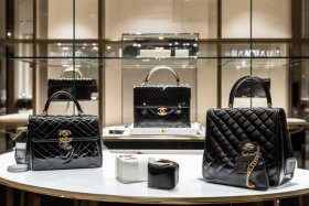 法国香奈儿官网（法国香奈儿官网报价表）