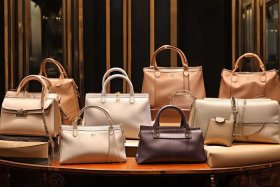 两三万的包包有哪些；两三万的包包有哪些款式