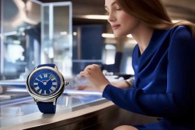 女士蓝气球卡地亚手表价格、卡地亚蓝气球女手表价格官网报价