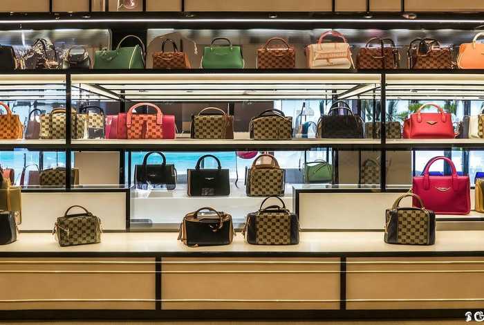 海南免税店古驰包包官网；海南免税店古驰包包官网价格表