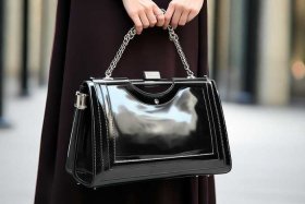 女士大牌手拿包型号规格 女士大牌手拿包型号规格表