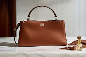 千元以内的包包大牌（千元以内的包包大牌推荐）