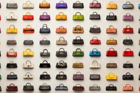 女包标志logo大全；女包logo标志图片大全